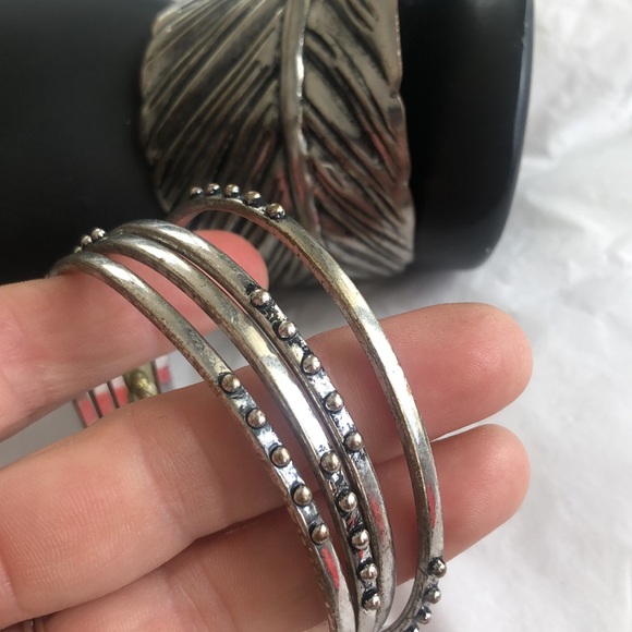 3/$15 Silver Bracelet bangles chunky feather cuff - Picture 2 of 7
